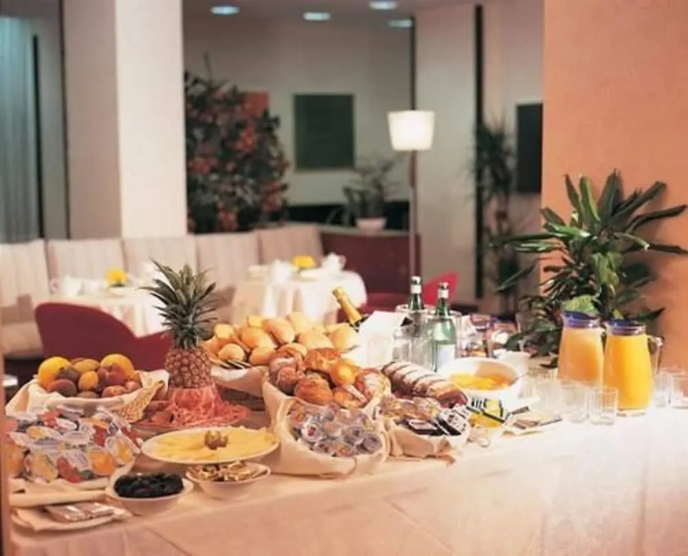 Mokinba Hotels Sant'Ambroeus Milan