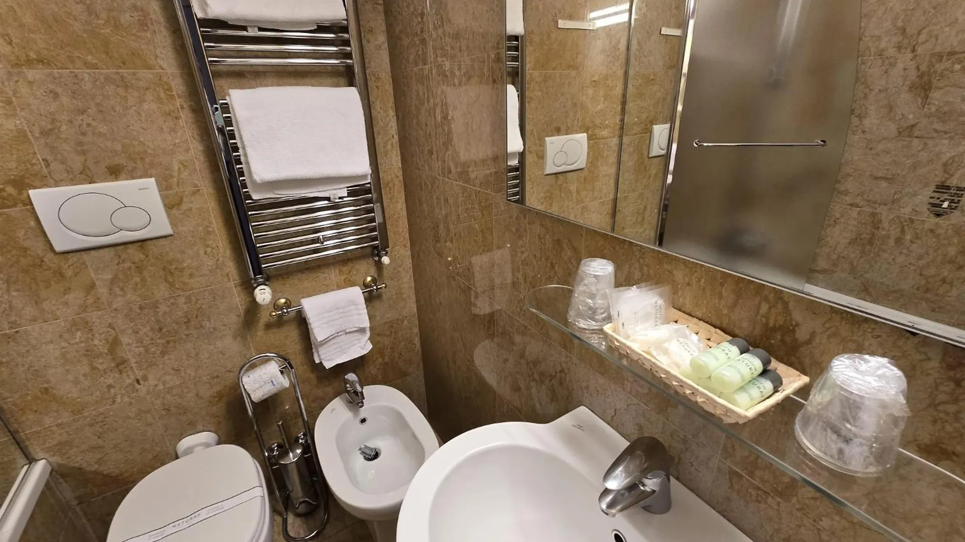 Mokinba Hotels Sant'Ambroeus Milan 3*,  Italy