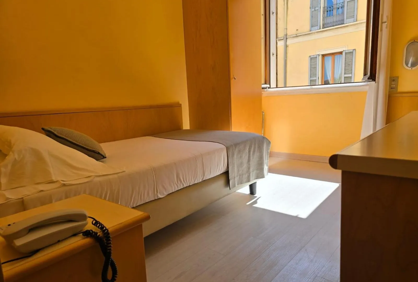 Mokinba Hotels Sant'Ambroeus Milan