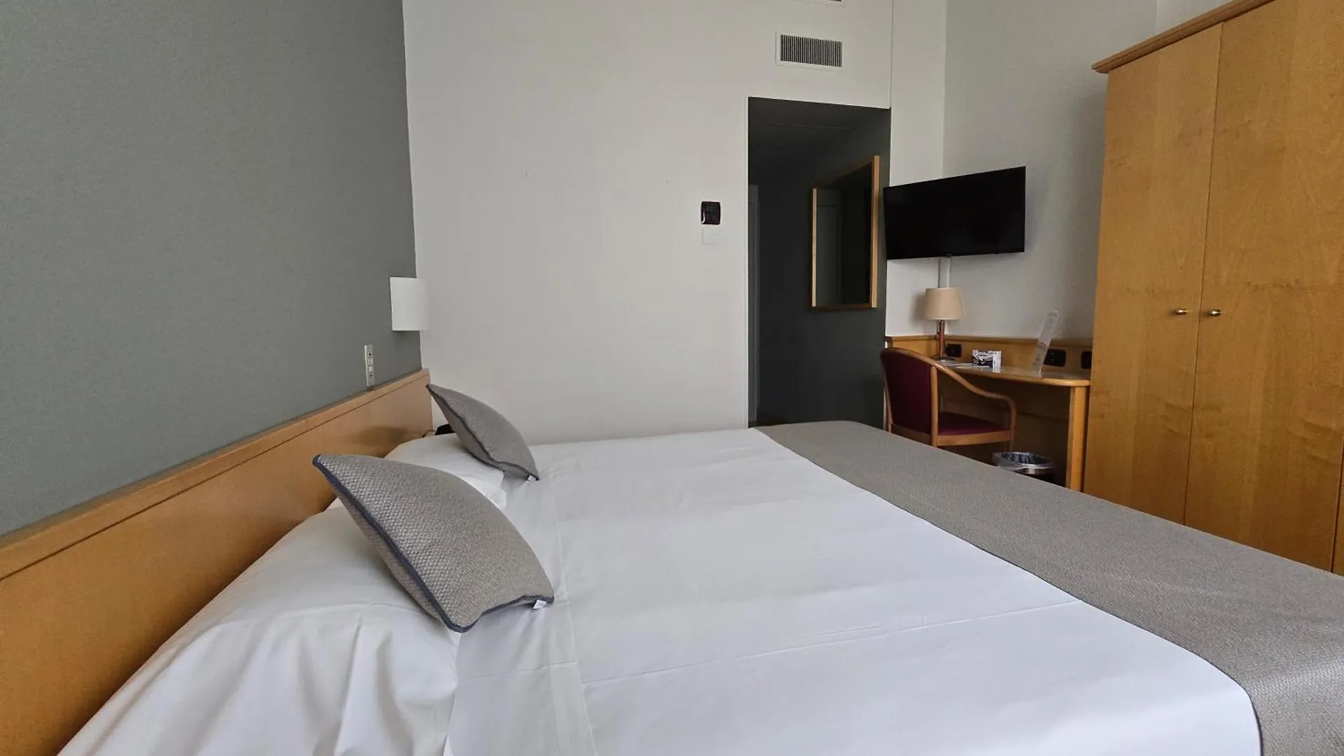 Mokinba Hotels Sant'Ambroeus Milan